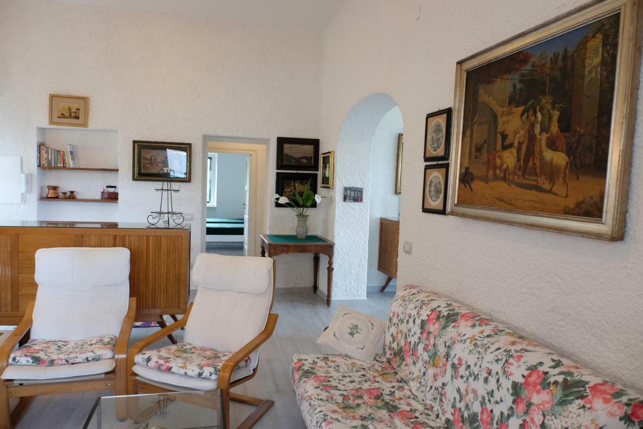 Villa Ariosa Vasto Luaran gambar